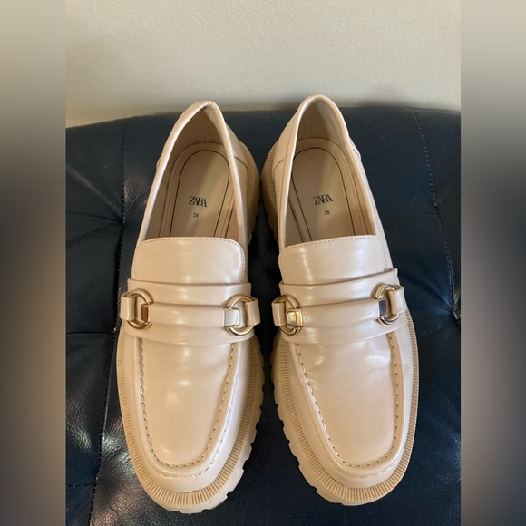 (New) ZARA lug sole Loafers 7.5 - Picture 3 of 8